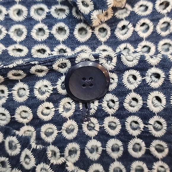 Chico's blazer blue and white peekaboo perforated NWT - Picture 4 of 4